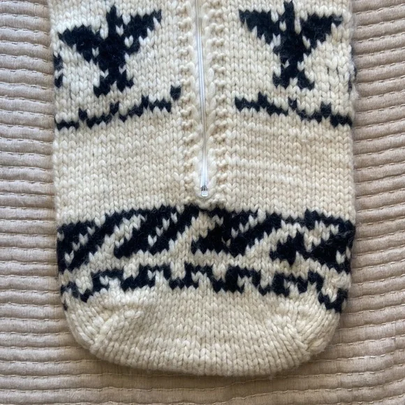 Wool Cowichan Baby Bunting Bag - Picture 3 of 8